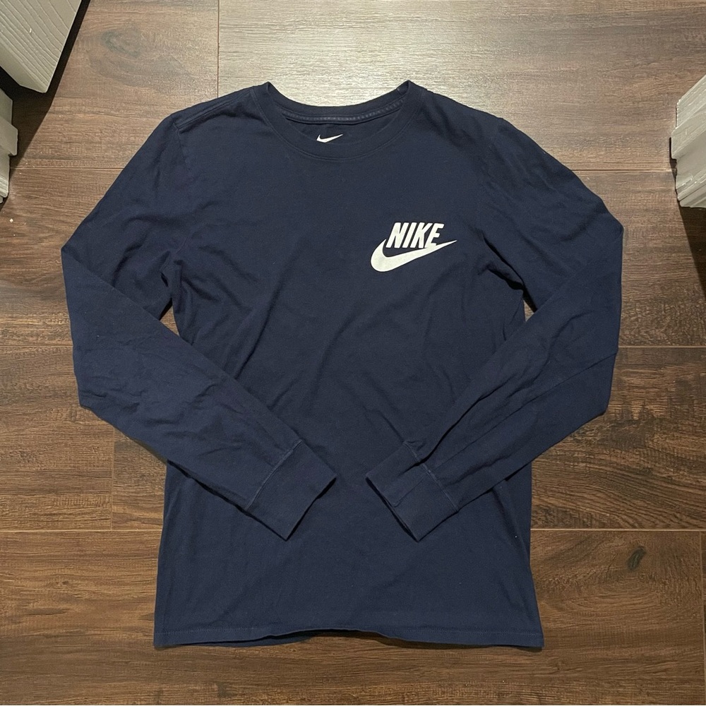 Nike navy long sleeve tee